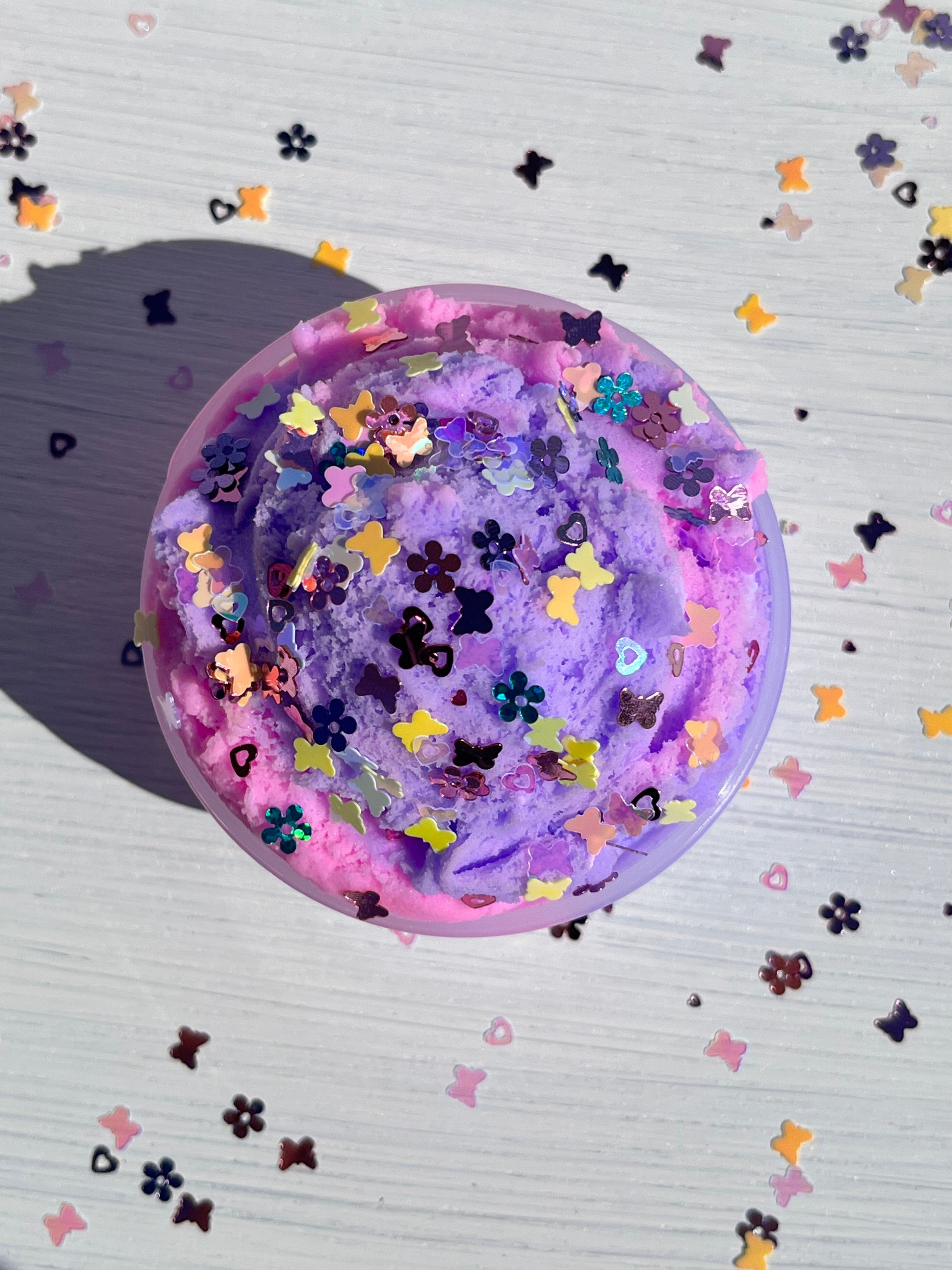 Slime de mariposa morada