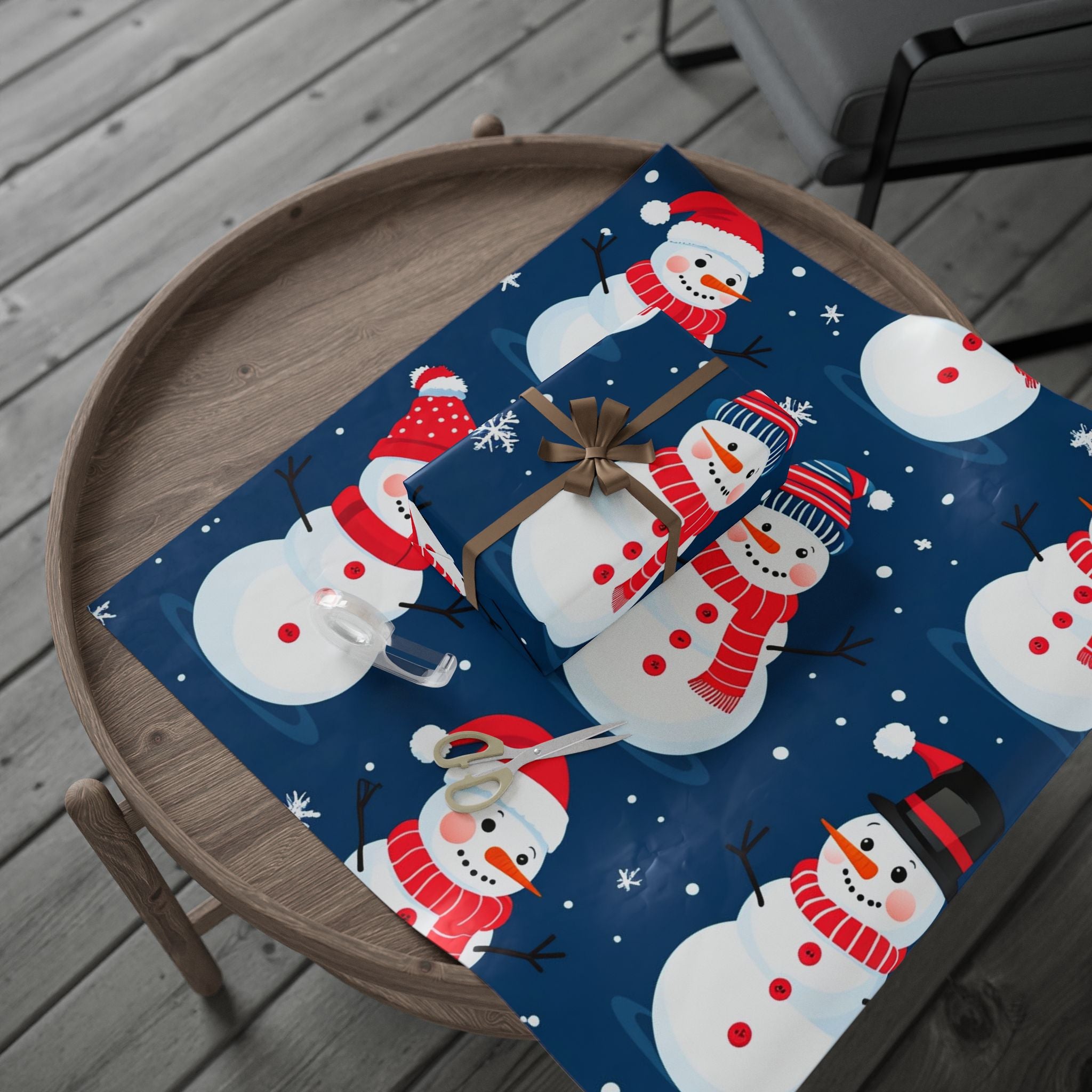 Snowman Pattern Wrapping Paper — Festive Christmas Gift Wrap
